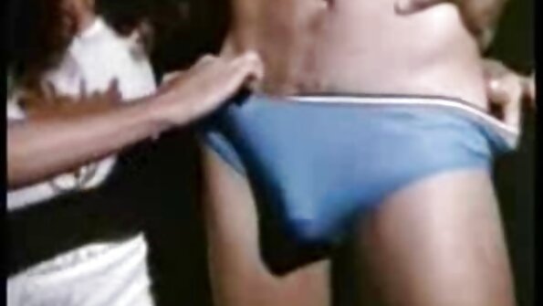 Aviopari harjoitukset rimming ja anaali vitun takapihalla